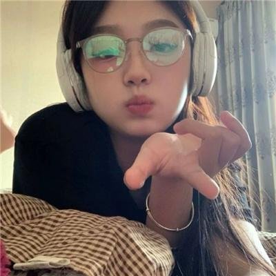 昨夜泪痕干封面